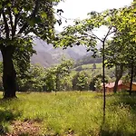 Landhaus Entrecastanos Onís