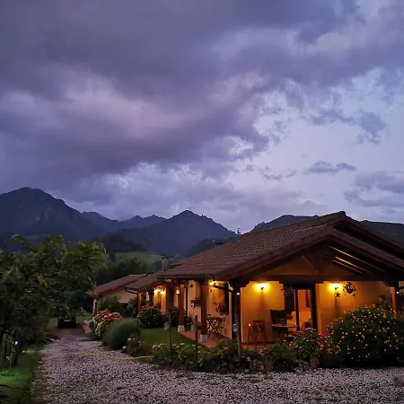 Landhuis Entrecastanos Onís