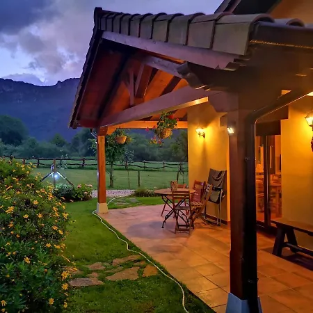 Entrecastanos Landhuis *