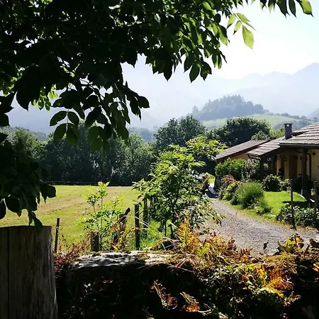 Entrecastaños Casa rural